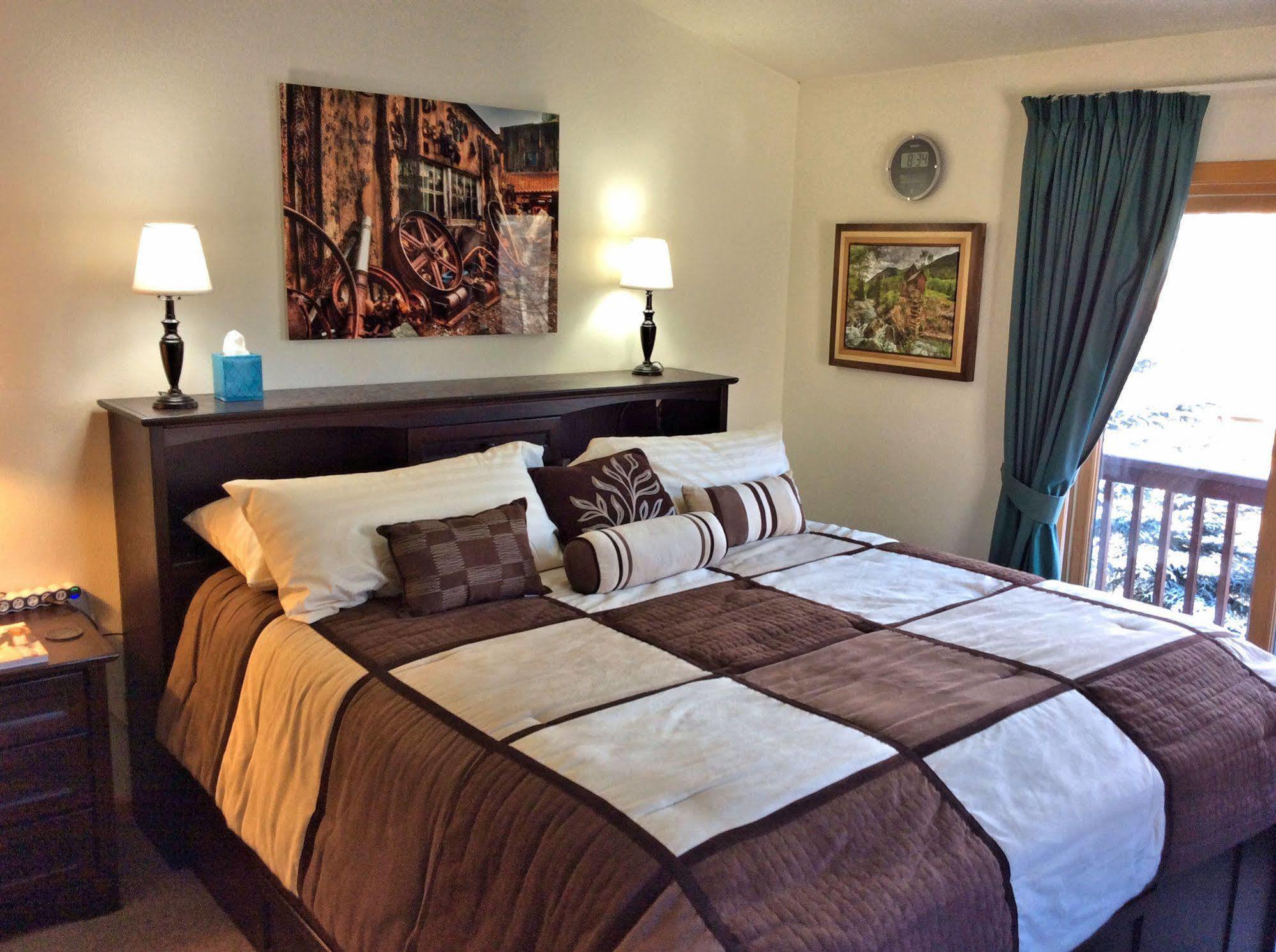Mein Haus Bed & Breakfast Avon Exterior foto