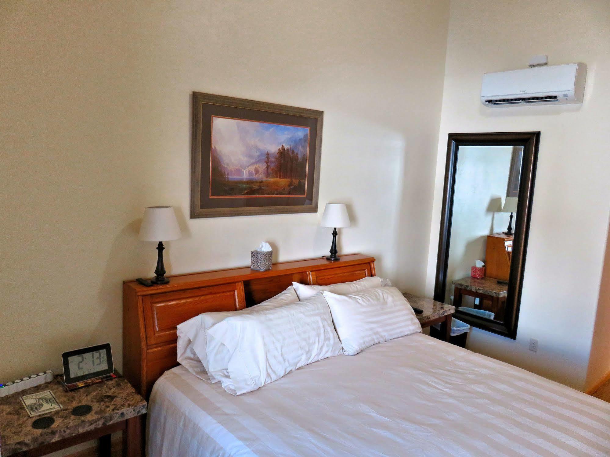 Mein Haus Bed & Breakfast Avon Exterior foto